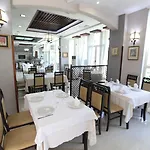 Malvina 3* גולם