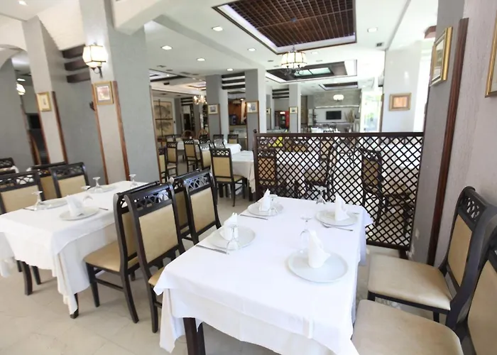 Malvina Hotel Golem (Tirana)