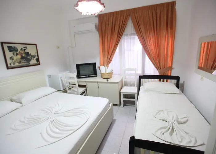 Malvina 3* Golem (Tirana)